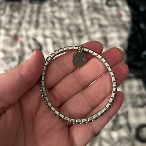 Touchstone crystal stretch bracelet with blue Swarovski crystals EUC